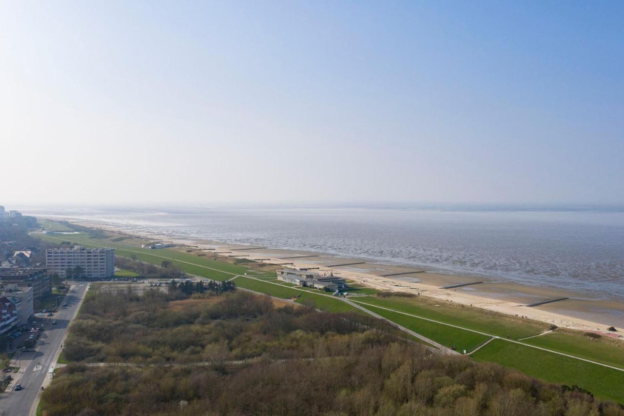 Trafalgar 127 Cuxhaven Exterior foto